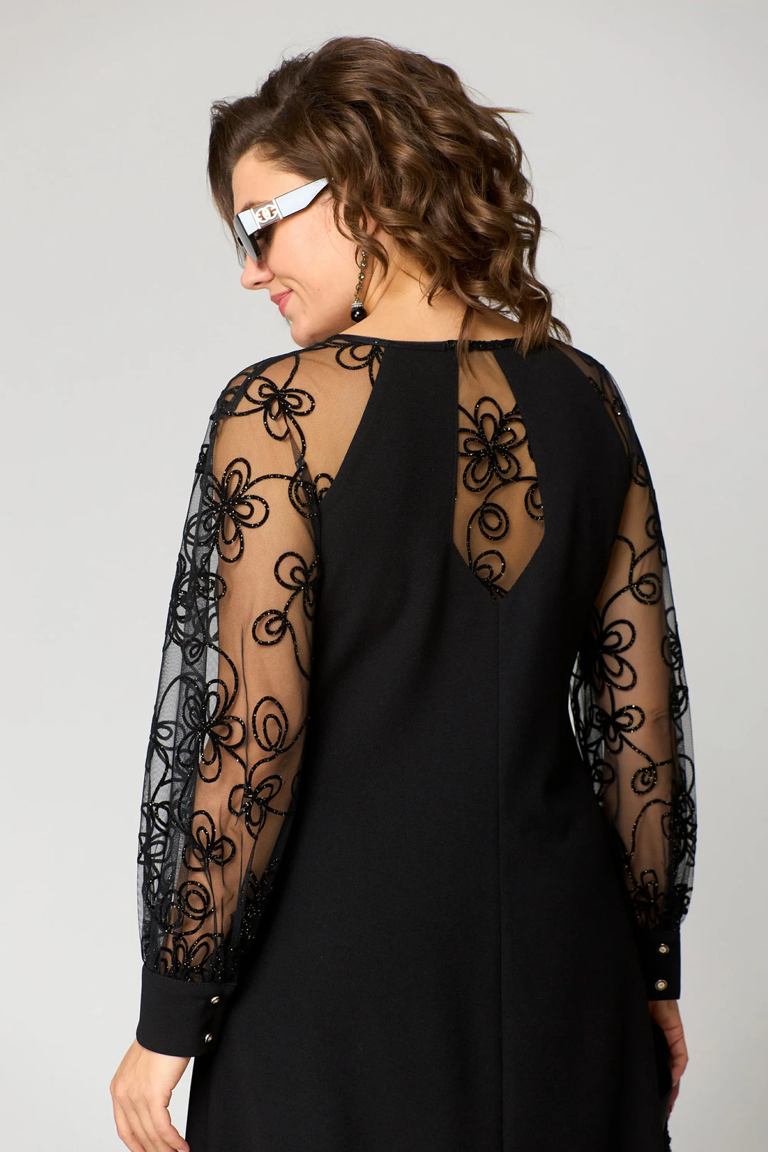 Edyth | Robe en Dentelle Élégante