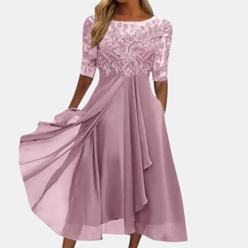 Elvina | Robe avec détail en dentelle