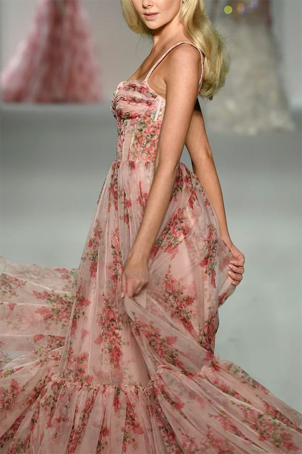 Robe Maxi en Tulle à Volants Élyséens